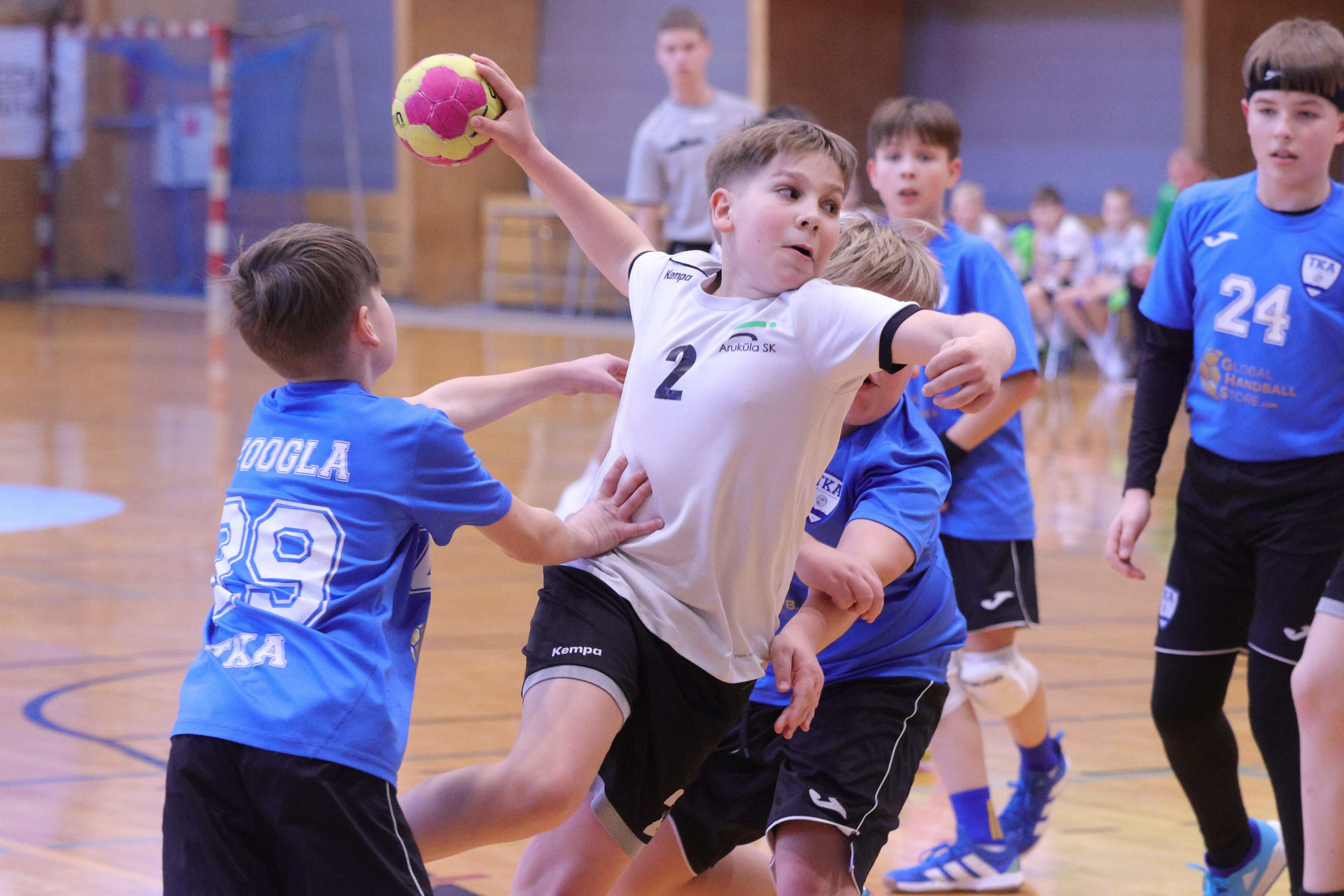 Nädalavahetusel jätkuvad Põlvas noormeeste U13 2025 Eesti meistrivõistlused käsipallis II etapi mängudega